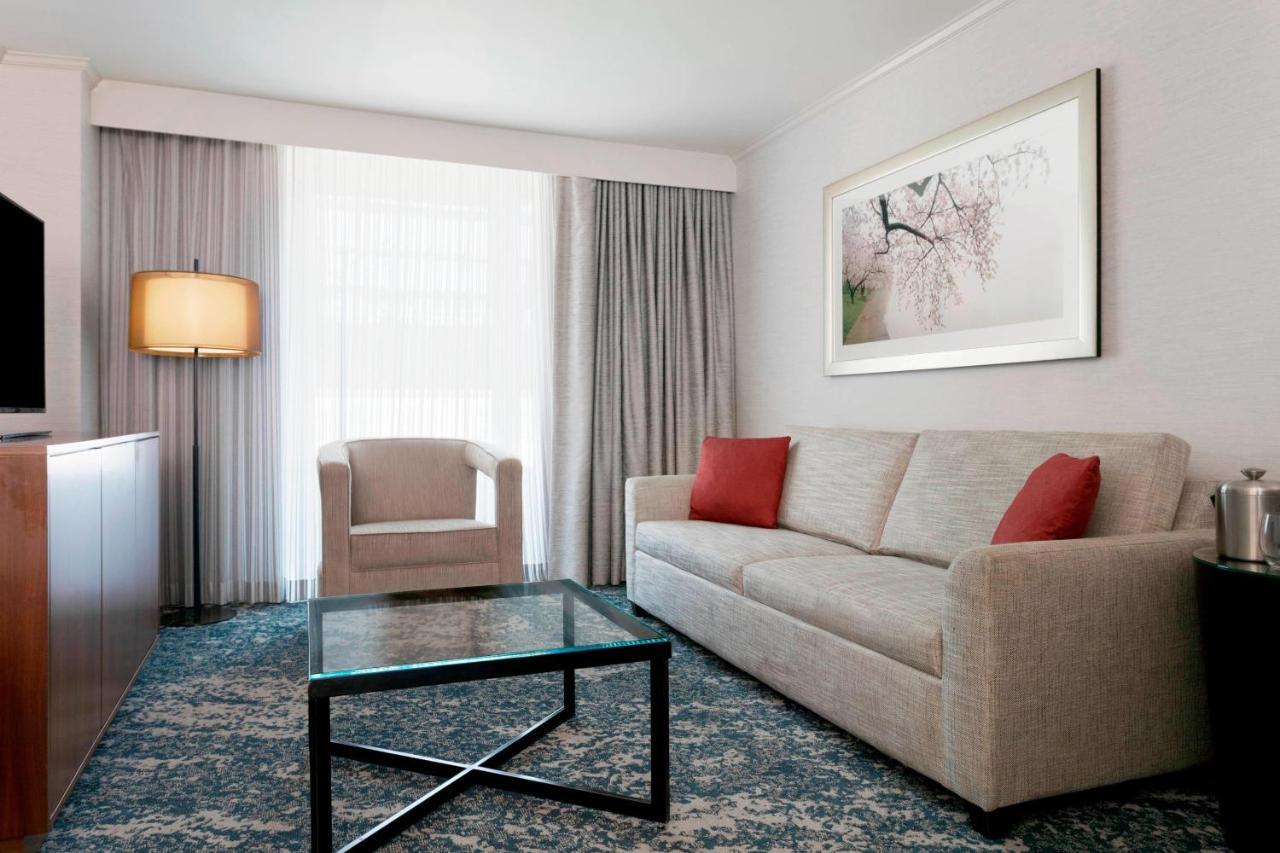 The Westin Washington, D.C. City Center Exterior photo